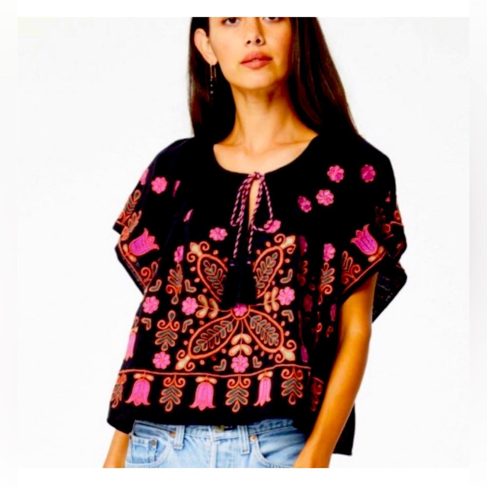 EUC: Roller Rabbit Jodha Embroidery Gracia Top#45